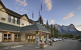 Coast Canmore Hotel & Conference Centre